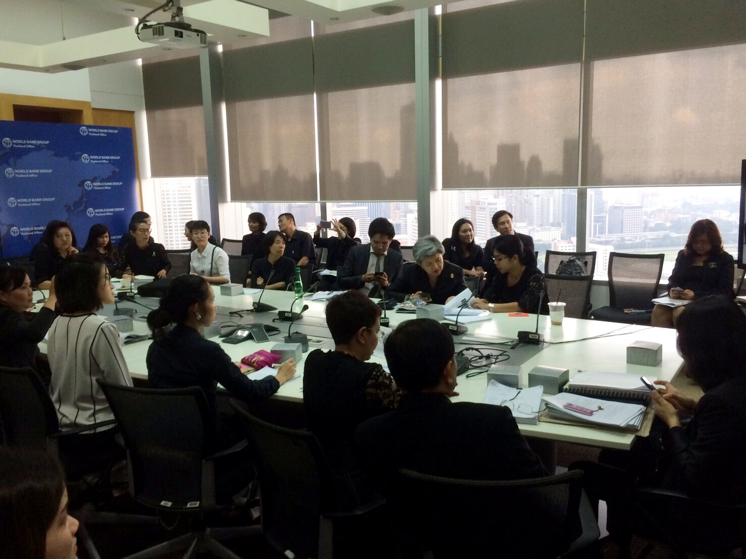 ﻿กรมบังคับคดีเข้าร่วมประชุมทางไกล (Video Conference) ในประเด็นที่เกี่ยวกับแบบประเมินและการประเมินผล (methodology)